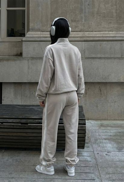 Жіночий спортивний костюм Staff ine zip light gray oversize KKK1429 фото